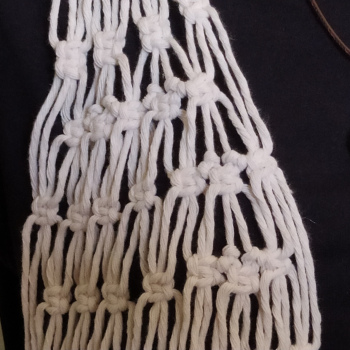 Chaleco de macramé