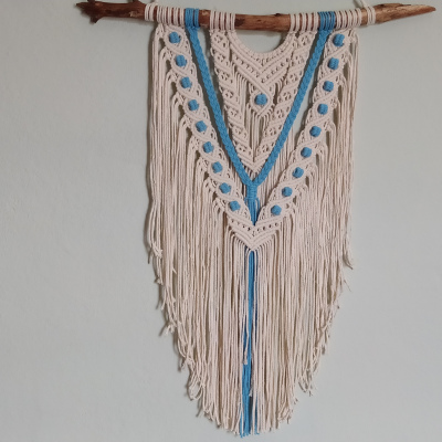 TAPIZ DE MACRAMÉ CELESTE Y NATURAL