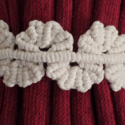 PRENDEDOR DE CORTINAS FLORAL DE MACRAMÉ