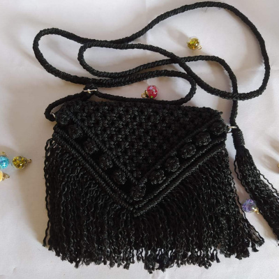 BOLSO NEGRO DE MACRAMÉ