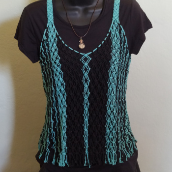 Camiseta de macramé