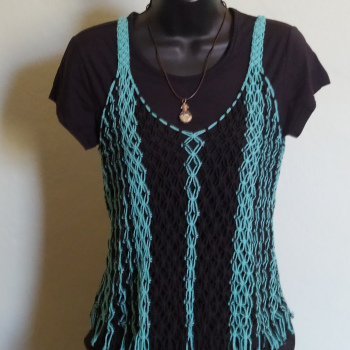 Camiseta de macramé